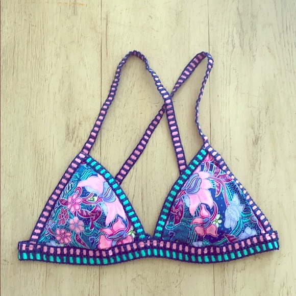 Victoria's Secret Other - ❌SOLD❌ Victoria’s Secret Swimwear: bikini top 👙